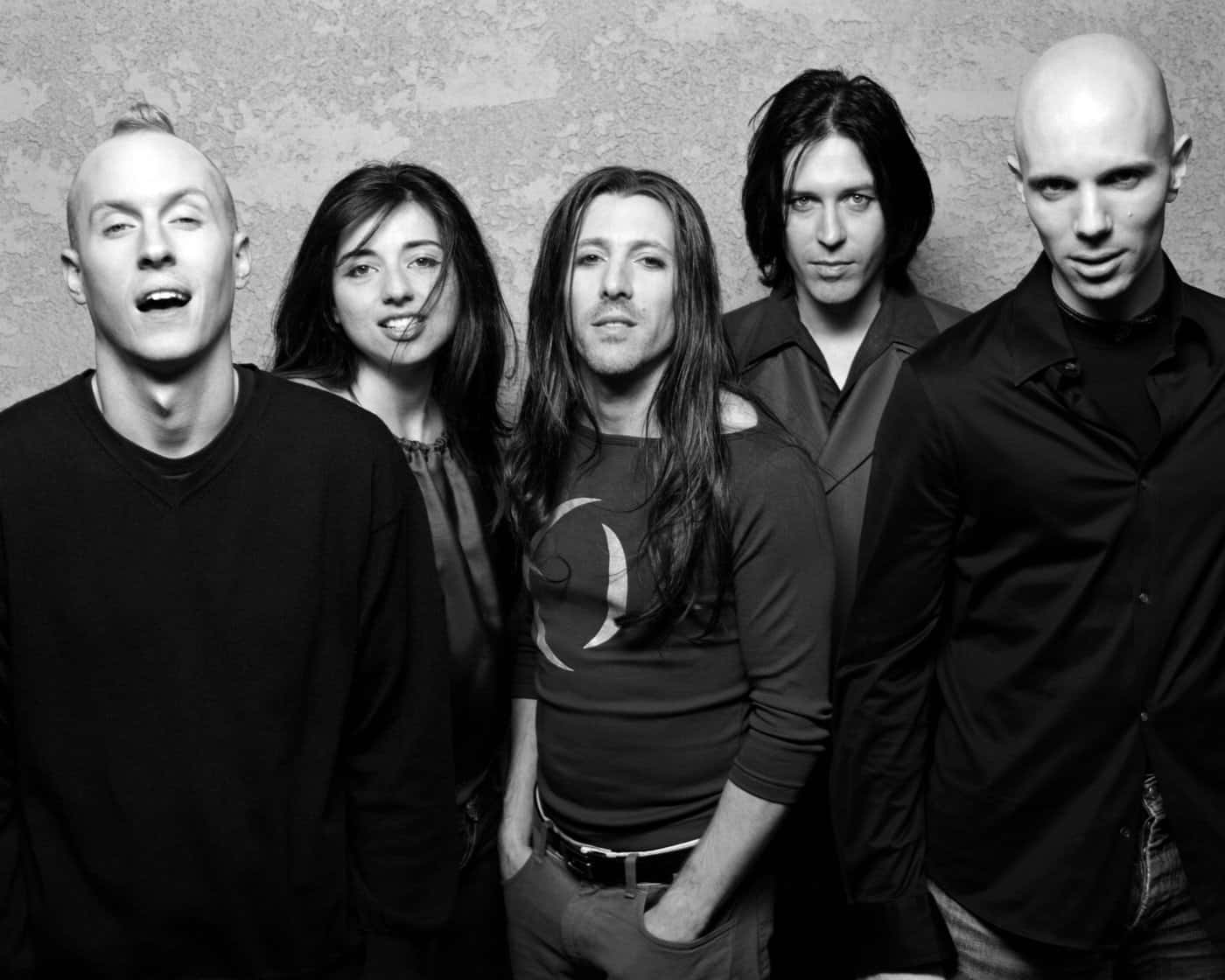 American session drummer, multi-instrumentalist, songwriter, and composer Josh Freese, with American alternative rock band A Perfect Circle. Posing for a portrait circa March, 1999 in North Hollywood, California. (Photo by Bob Berg/Getty Images)
