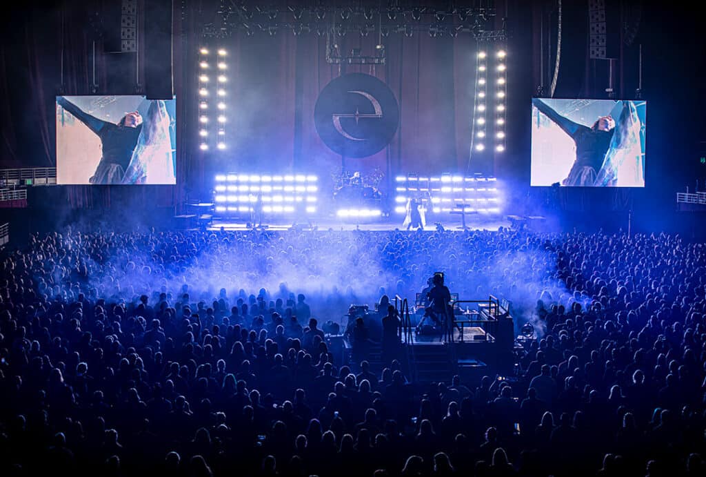 Evanescence performes at Qudos Bank Arena. August 27, 2023. (Image: Chris Neave)