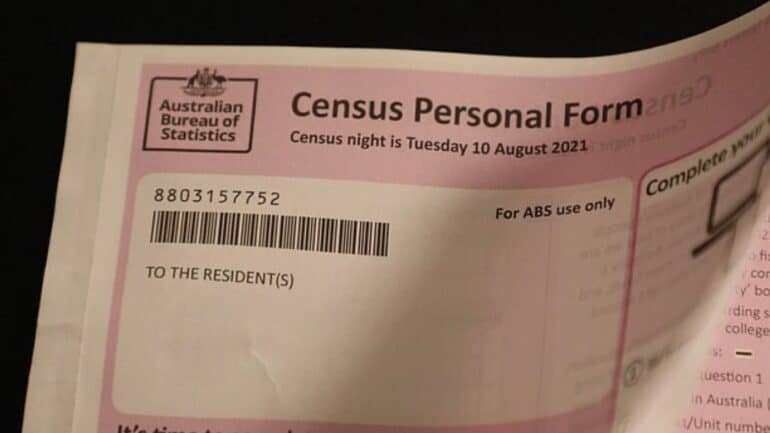 Australian resident receive Census form